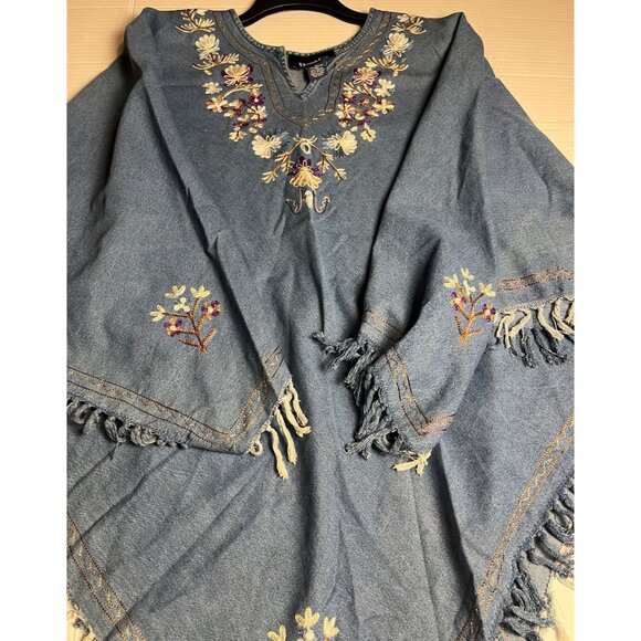 VTG Denim & Co M Boho Fringed Denim poncho With Embroidery Floral cape - Picture 7 of 9